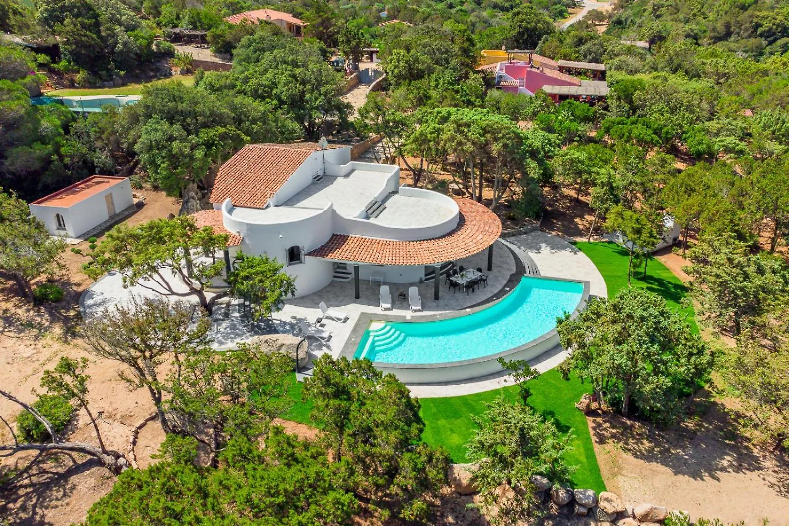Villa Mio& Tuyo location