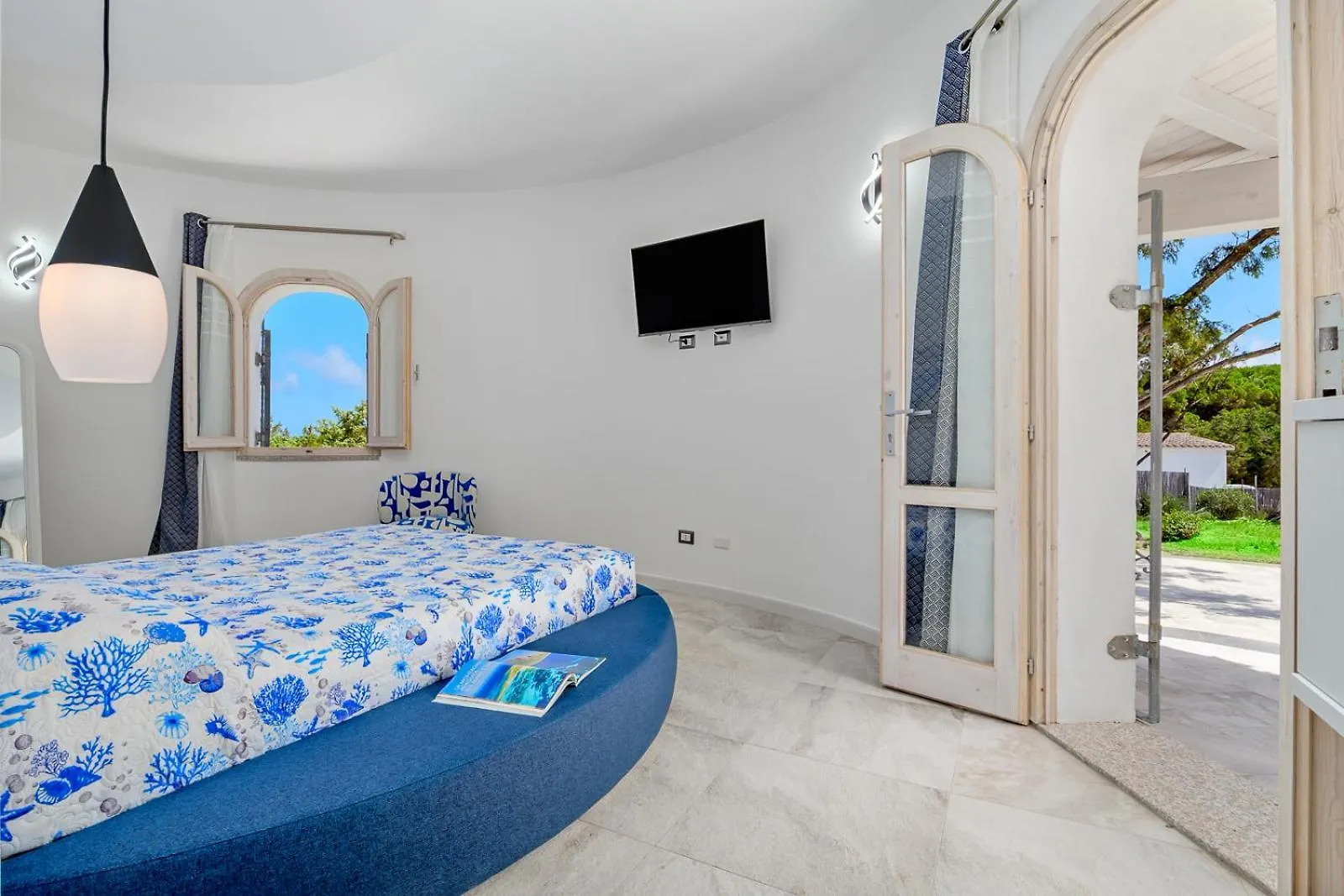 Villa Mio& Tuyo Rena Majore Italy