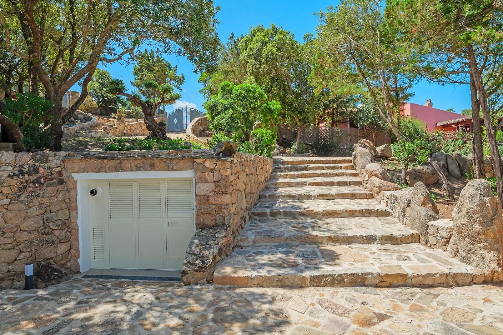 Villa Mio& Tuyo Rena Majore Italy